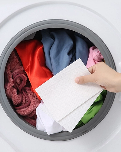 Color safe washing process used to protect fabrics during laundry cleaning service in New Jersey