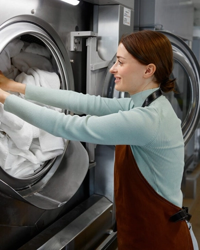 Reliable laundry support service for medical clinics in New Jersey with linen care