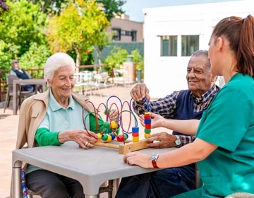 Memory care unit laundry service in NJ for hygienic linens, bedding, towels, and resident clothes