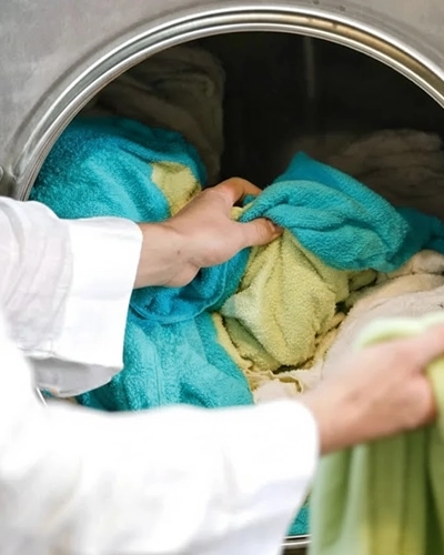 Same day towel washing and laundry service in NJ with fast pickup, cleaning, and delivery