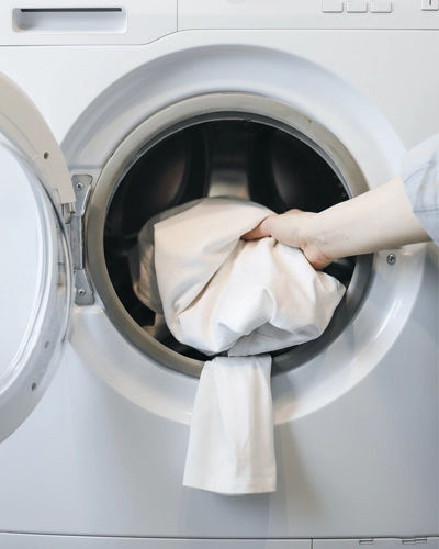 Travel season laundry service for rental properties with fast linen cleaning and delivery